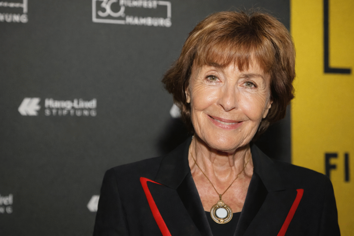 trauriger abschied von thekla carola wied